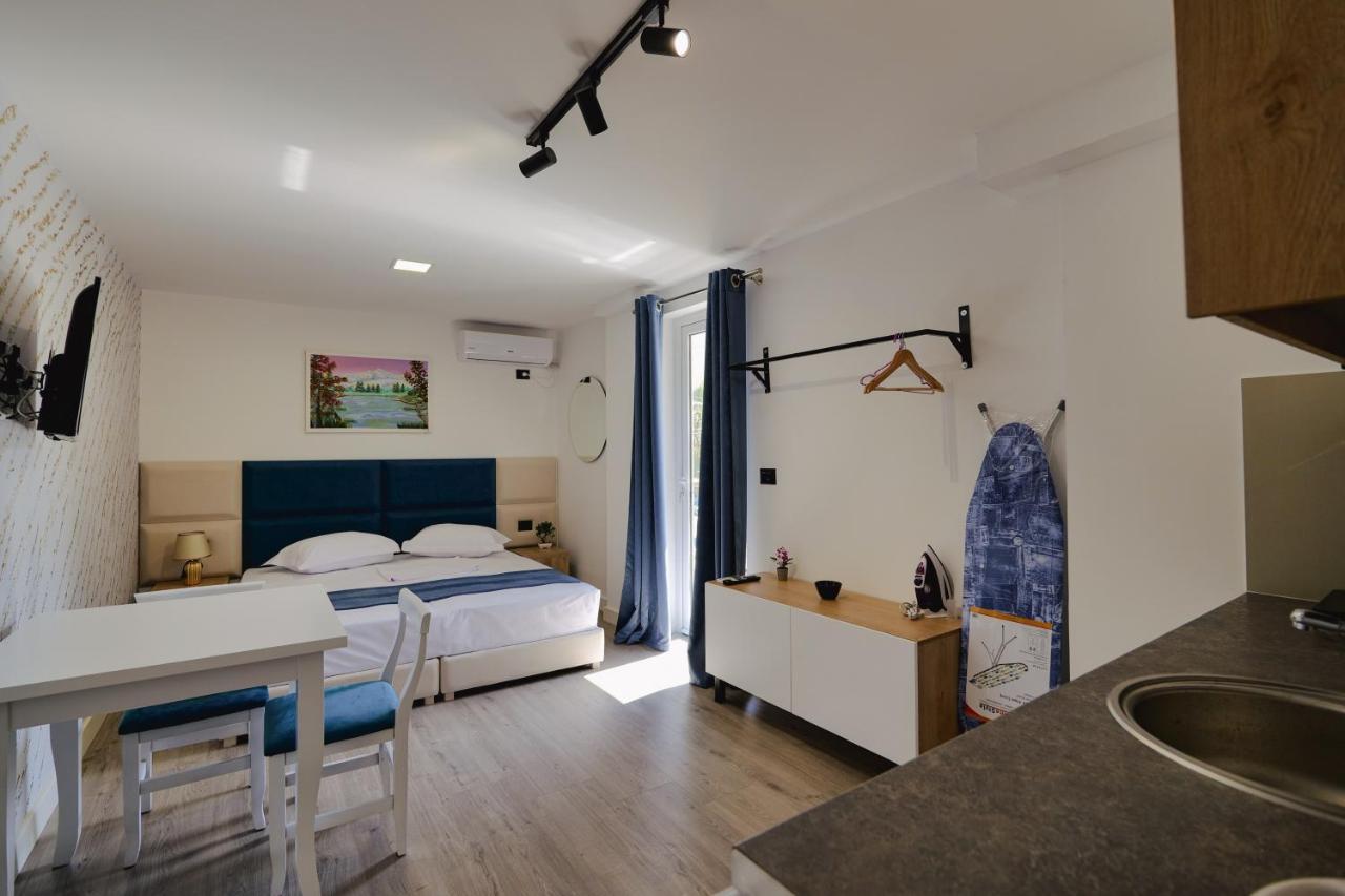 2E Apartments Σαράντα Εξωτερικό φωτογραφία