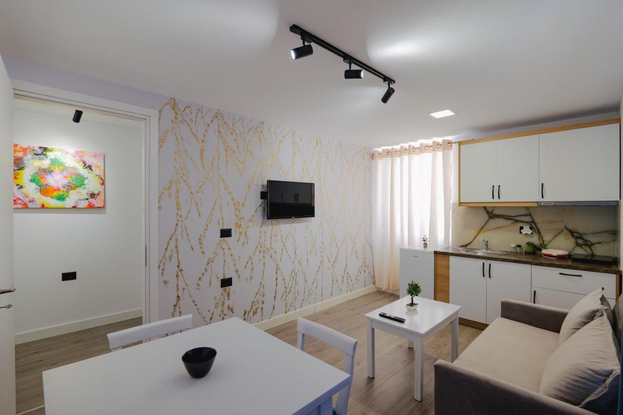 2E Apartments Σαράντα Εξωτερικό φωτογραφία